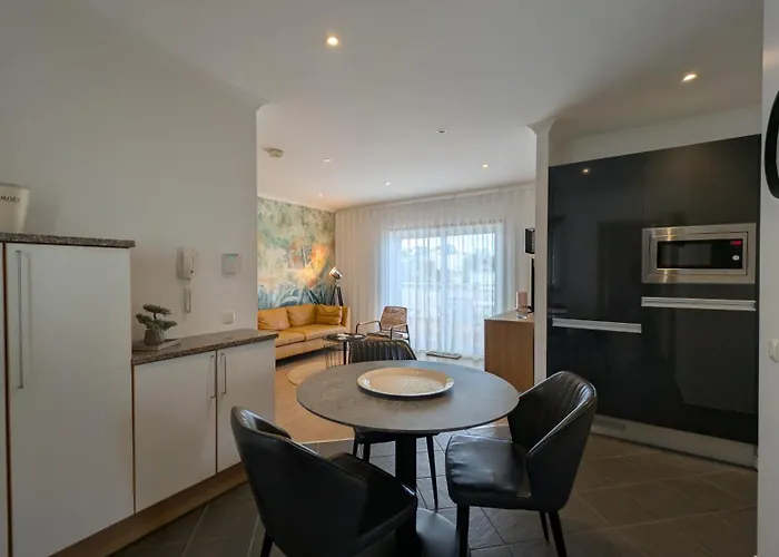 Appartement Pine Tree Seaside Apartments 500M To Beach *