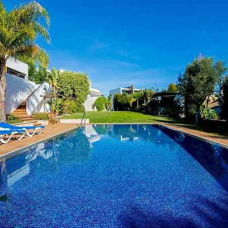 Apartment Pine Tree - Da Coelha -