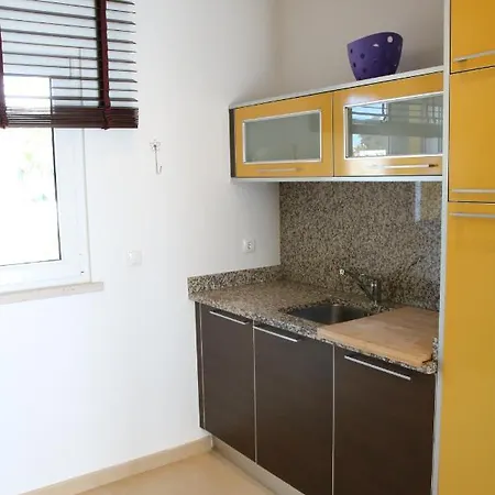 Apartment Pine Tree - Da Coelha -