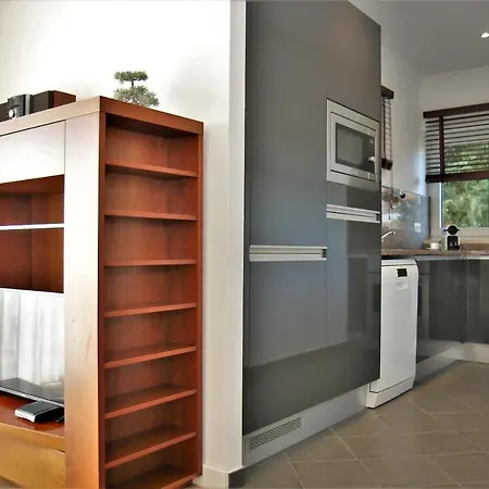 Apartment Pine Tree - Da Coelha - *