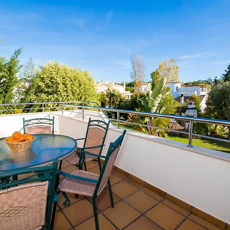 Apartment Pine Tree - Da Coelha - *