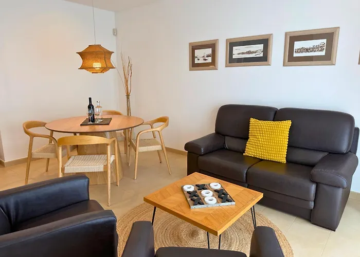 Apartment Pine Tree Seaside Apartments 500M To Beach Albufeira